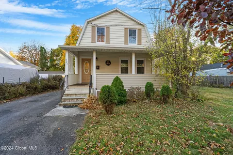 507 Orlinda Ave, Schenectady, NY 12302