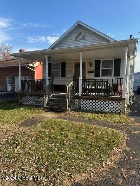 1479 Fern Ave, Rotterdam, NY 12306