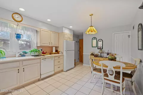 Kitchen - 34 Martin Ter, Albany, NY 12205 photo 1 of 4