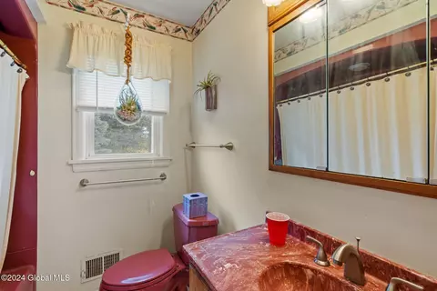 Bath - 34 Martin Ter, Albany, NY 12205 photo 1 of 3