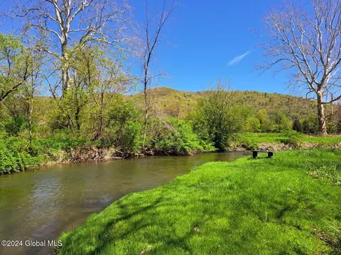 9 Owl Kill Road, Eagle Bridge, NY 12057