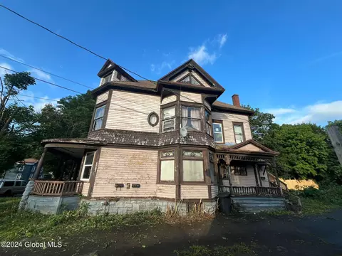Exterior - 36 E Main St, Mohawk, NY 13407 photo 3 of 4