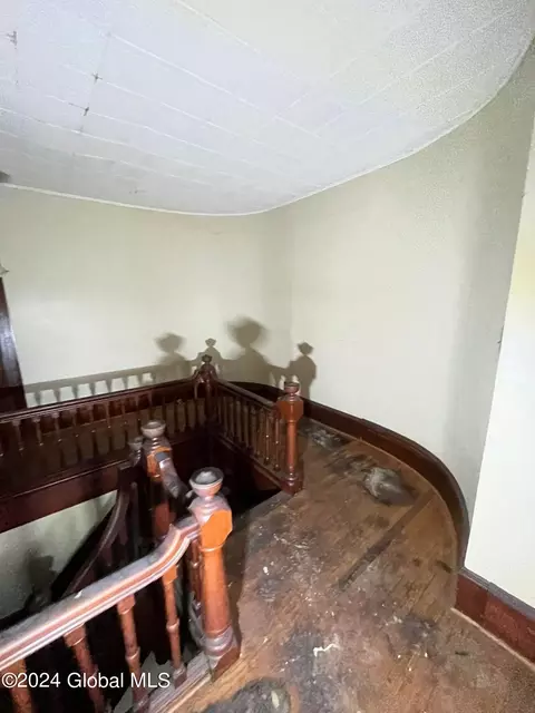 Entry Way - 36 E Main St, Mohawk, NY 13407 photo 3 of 4