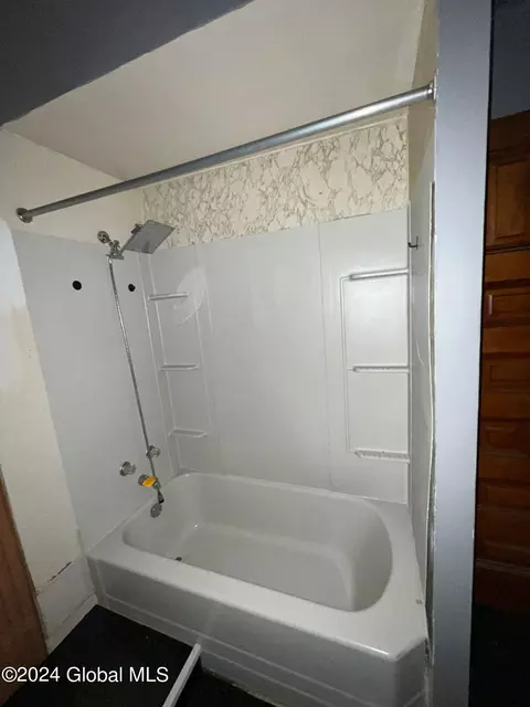 Bath - 36 E Main St, Mohawk, NY 13407 photo 4 of 11
