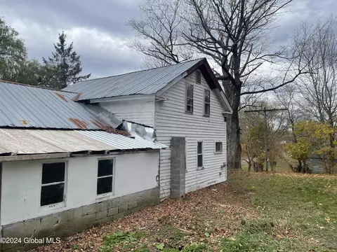 Exterior - 365 Brewer Rd, Ilion, NY 13357 photo 4 of 8