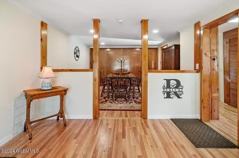 316 Wagner Rd, Glenville, NY 12302 photo 3