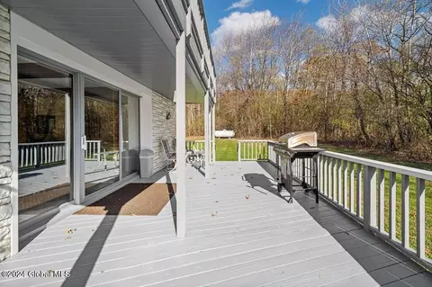 316 Wagner Rd, Glenville, NY 12302 photo 12