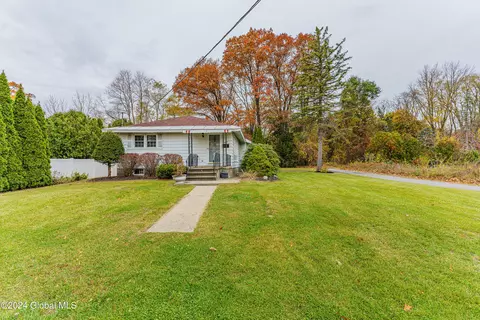 647 Lorraine Ave, Schenectady, NY 12303