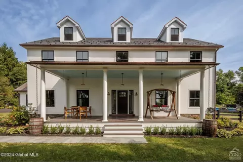 628 State Route 9j, Stuyvesant, NY 12173