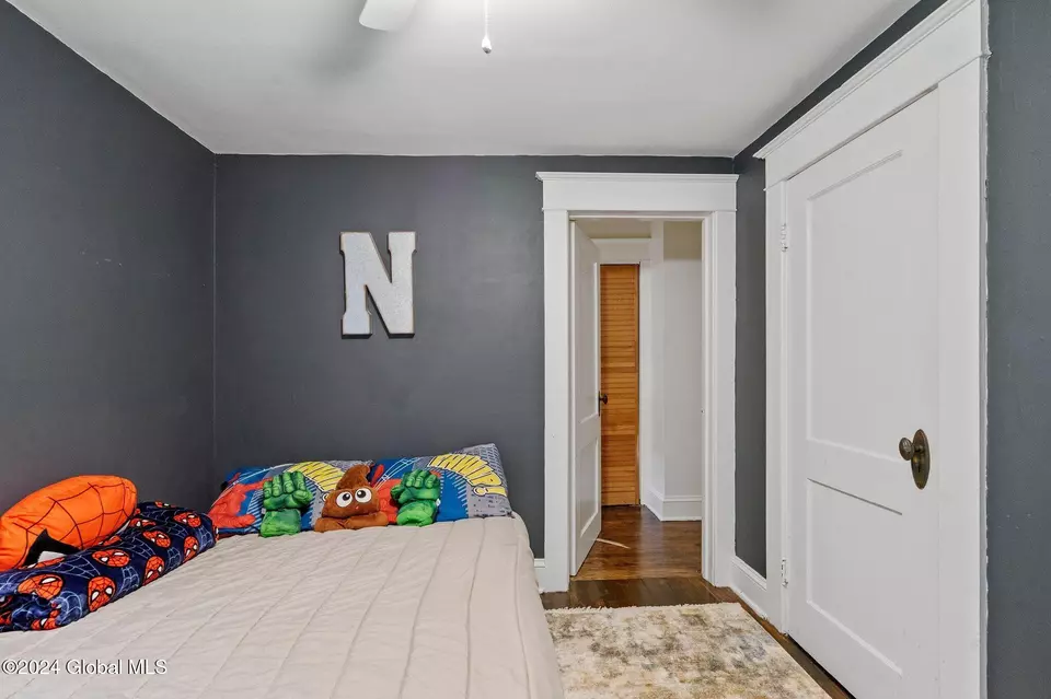 Bedroom - 8 Electric Ave, East Greenbush, NY 12061 photo 4 of 4