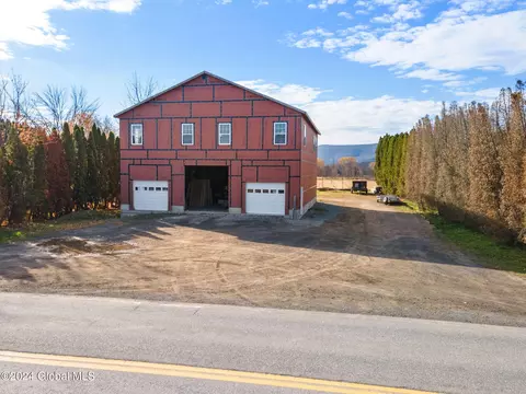 161 Bridge St, Schoharie, NY 12157