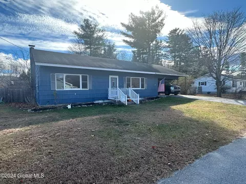 36 Woodward Ave, Warrensburg, NY 12885