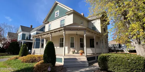 5 Coolidge Ave, Glens Falls, NY 12801