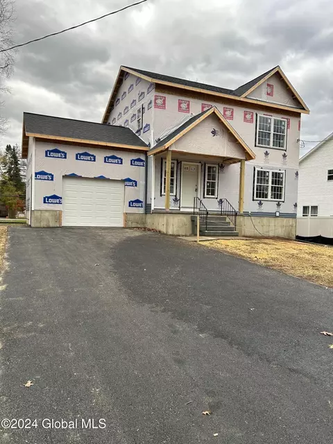 41 Maryland Ave, Albany, NY 12205