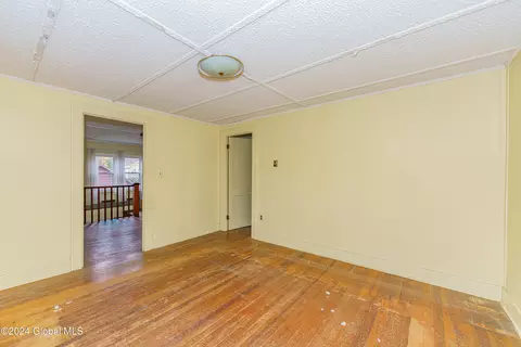231 Robinson St, Schenectady, NY 12304 photo 27
