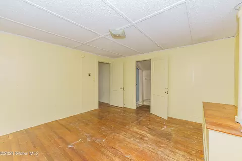 231 Robinson St, Schenectady, NY 12304 photo 29