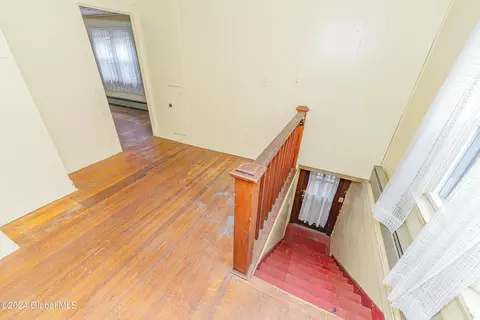 231 Robinson St, Schenectady, NY 12304 photo 23