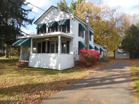 107 Park St, Sharon Springs, NY 13459