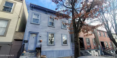 19 Bleecker Pl, Albany, NY 12202