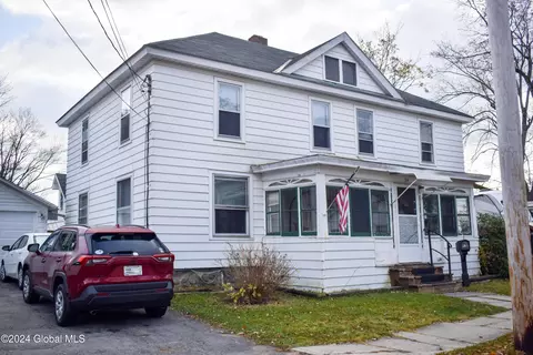 35 Pearl St, Gloversville, NY 12078
