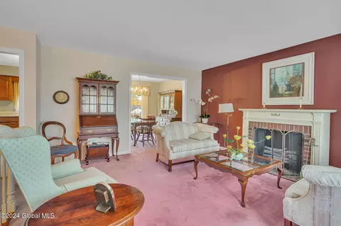 Living - 23 Rosa Rd, Schenectady, NY 12308 photo 3 of 5