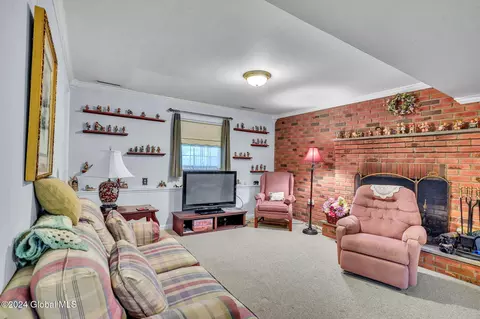 Other - 23 Rosa Rd, Schenectady, NY 12308 photo 3 of 6