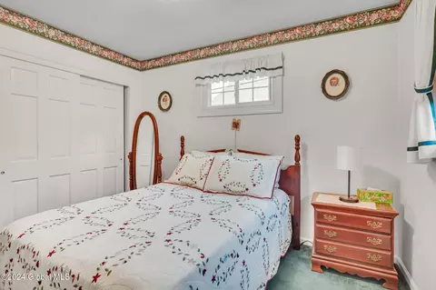 Bedroom - 23 Rosa Rd, Schenectady, NY 12308 photo 4 of 6