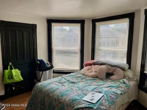 Bedroom - 805 Eastern Ave, Schenectady, NY 12308 photo 2 of 3