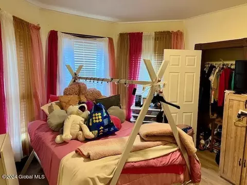 Bedroom - 805 Eastern Ave, Schenectady, NY 12308 photo 3 of 3