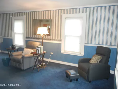 20 Wright St, Hudson Falls, NY 12839 photo 3