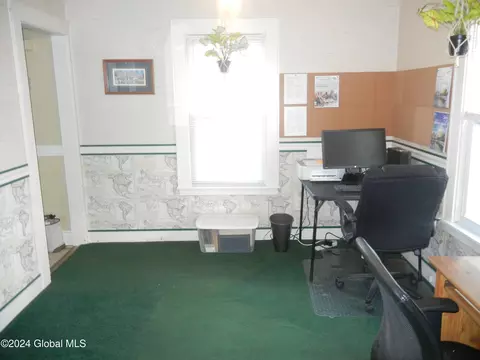 20 Wright St, Hudson Falls, NY 12839 photo 2