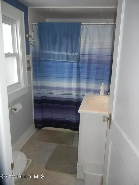 20 Wright St, Hudson Falls, NY 12839 photo 12