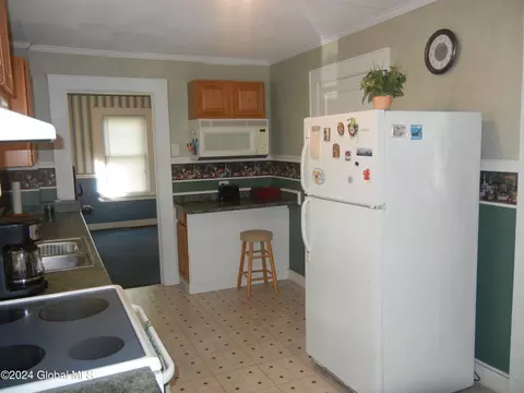 20 Wright St, Hudson Falls, NY 12839 photo 6