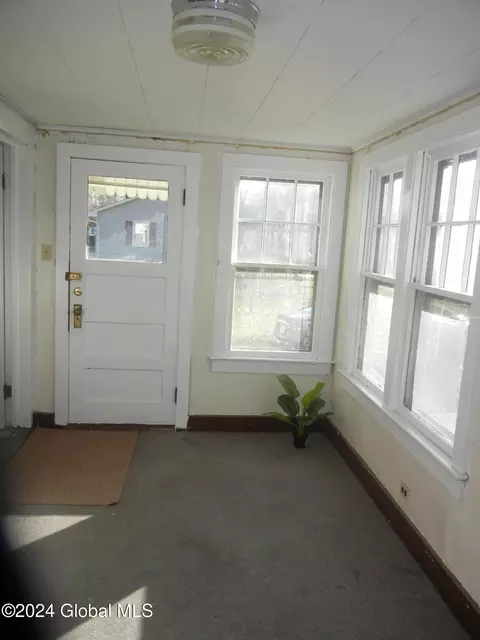 20 Wright St, Hudson Falls, NY 12839 photo 14