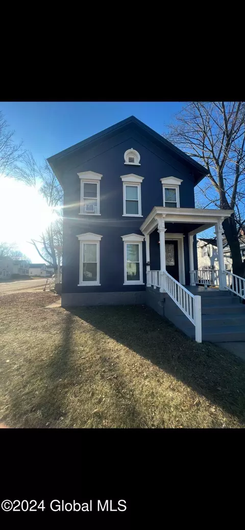 46 Spring St, South Glens Falls, NY 12803