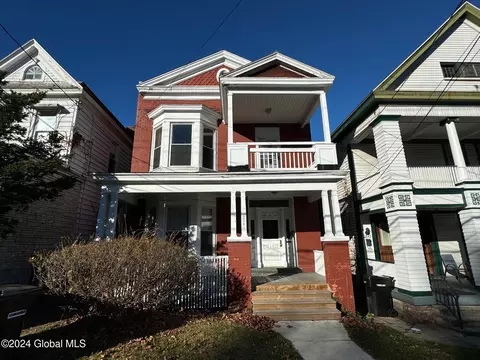 2341 15th St, Troy, NY 12180