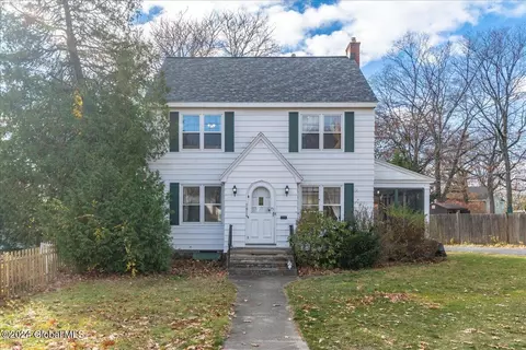 1914 Grand Blvd, Schenectady, NY 12309