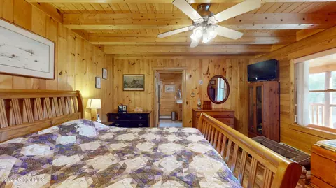 Bedroom - 701 Hohler Rd, Gloversville, NY 12078 photo 5 of 11