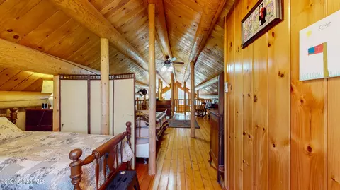 Bedroom - 701 Hohler Rd, Gloversville, NY 12078 photo 4 of 11