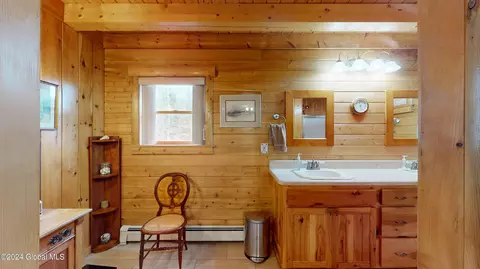 Bath - 701 Hohler Rd, Gloversville, NY 12078 photo 2 of 7