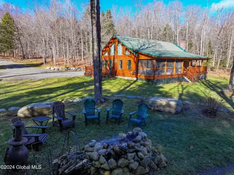 Exterior - 701 Hohler Rd, Gloversville, NY 12078 photo 4 of 10