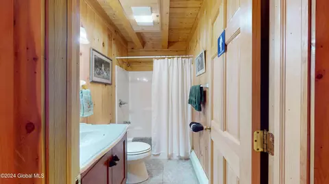 Bath - 701 Hohler Rd, Gloversville, NY 12078 photo 6 of 7
