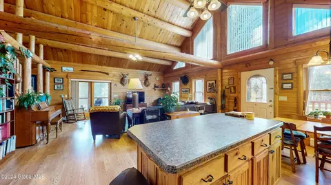 Entry Way - 701 Hohler Rd, Gloversville, NY 12078 photo 3 of 4