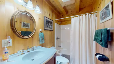 Bath - 701 Hohler Rd, Gloversville, NY 12078 photo 7 of 7