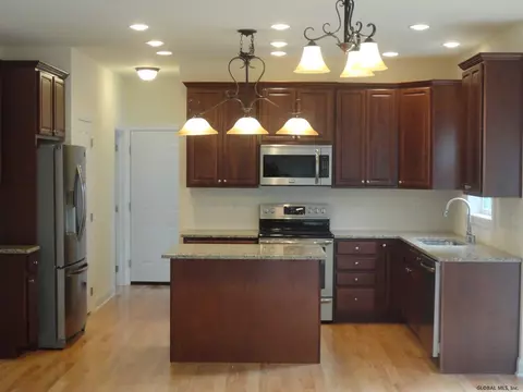 Kitchen - 2 Strawberry Fields Dr, Brookview, NY 12033 photo 2 of 2