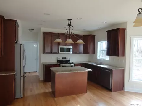 Kitchen - 2 Strawberry Fields Dr, Brookview, NY 12033 photo 1 of 2
