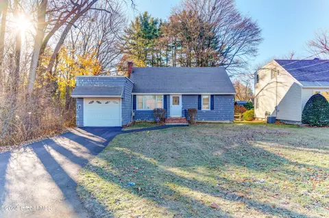 194 Prospect Ave, Gloversville, NY 12078