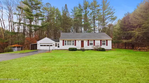 4685 Route 9n, Corinth, NY 12822