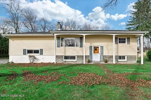 229 Grand Ave, Saratoga Springs, NY 12866