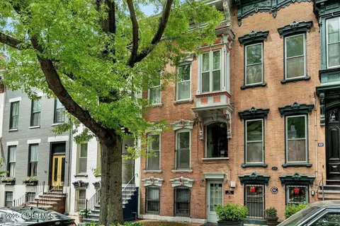 49 Dove St # A, Albany, NY 12210